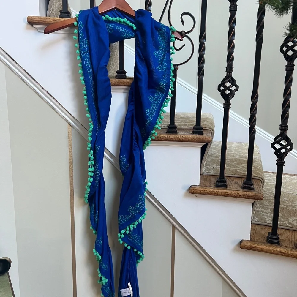 Vibrant Blue Scarf with Green Accents - Picture 4 of 5